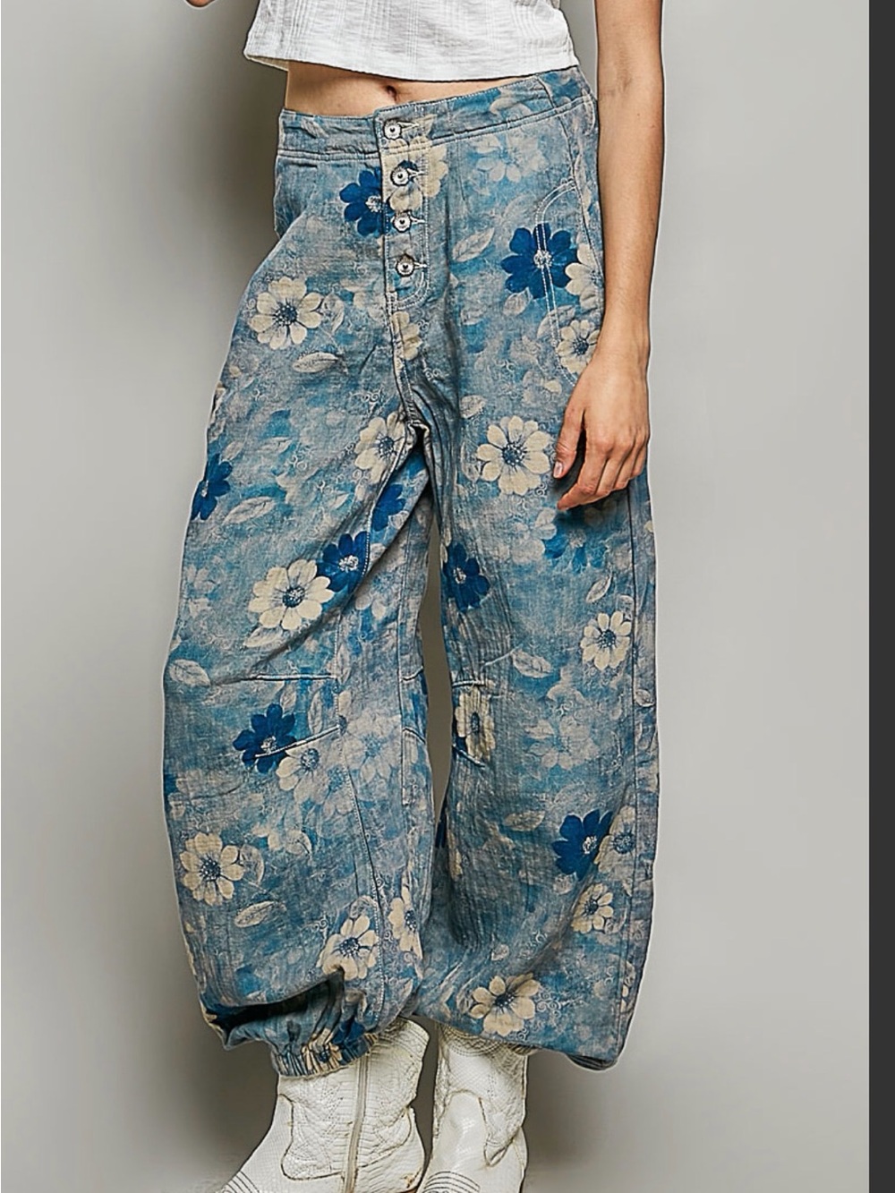 POL Vintage Floral Twill Relaxed Fit Jogger Pants NWT